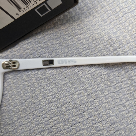 Otis Milo Sunnies - Picture 6 of 7